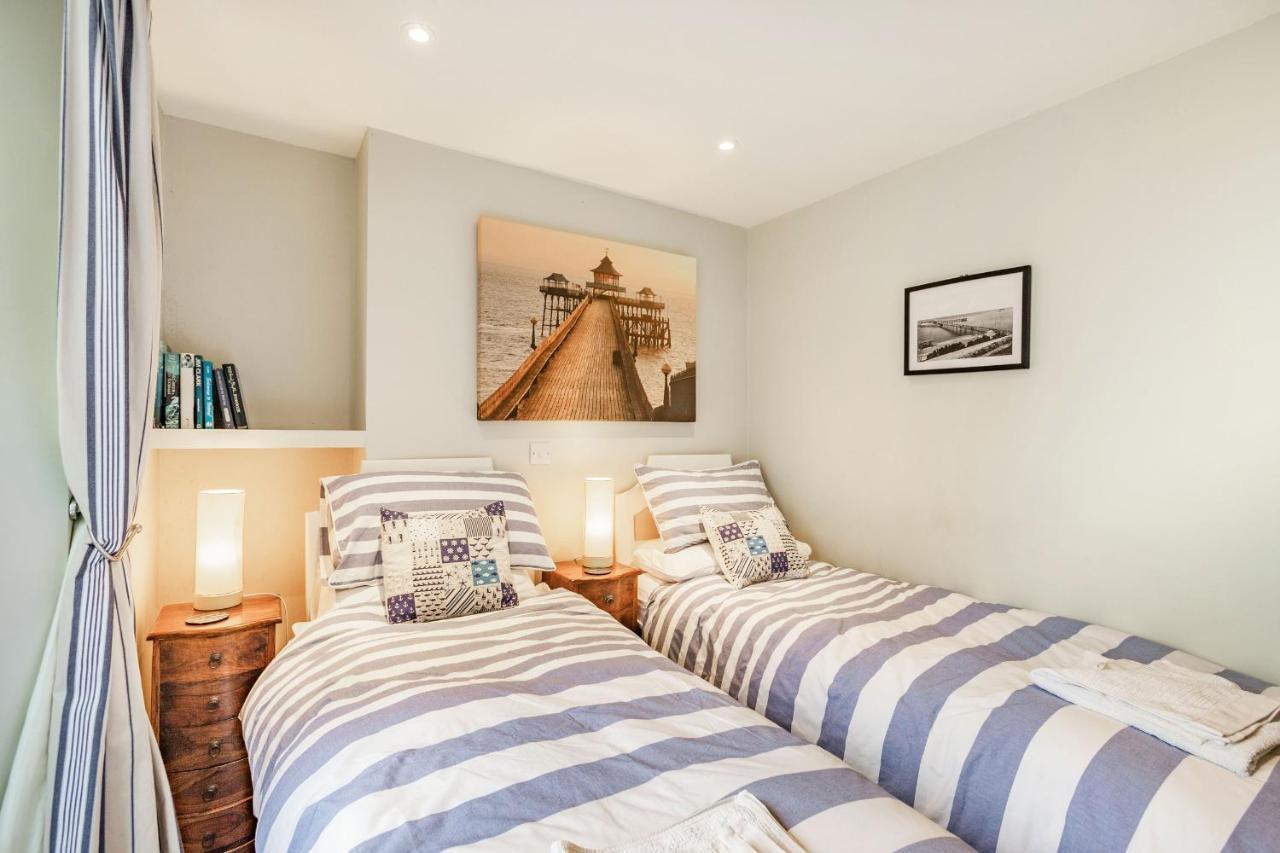 Pier View Apartment Уестън сюпър Меър Екстериор снимка